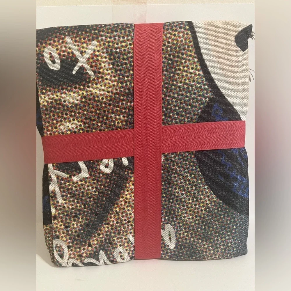 Snow White Woven Throw